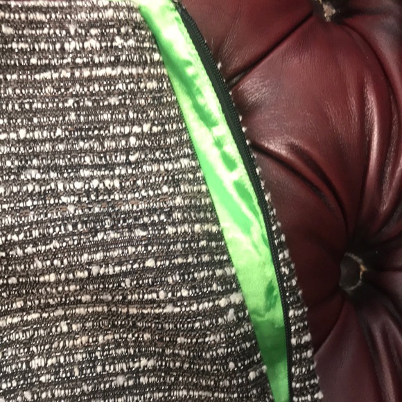 Tahari pencil skirt sz8, sparkly tweed - Picture 3 of 5